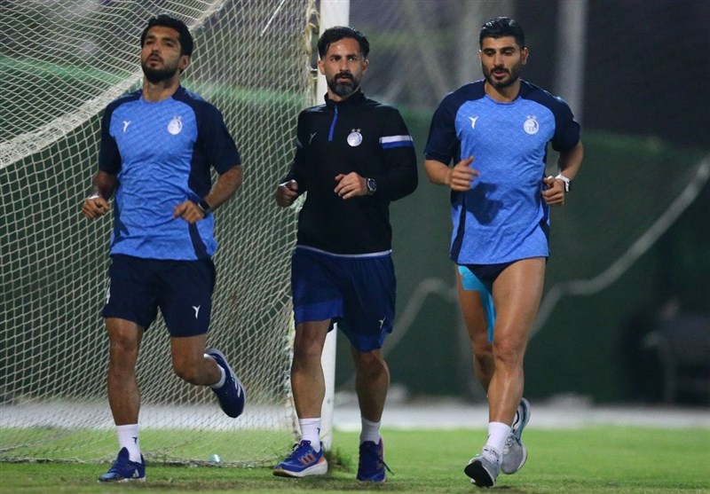 1403102609510059831897134 فوتبال , استقلال ,