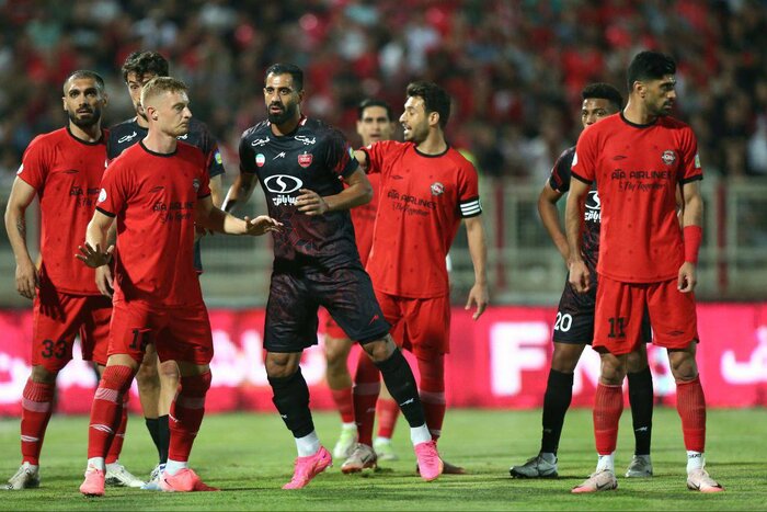 171354625 درخشان: پرسپولیس به جذب بازیکن نیاز دارد؛ نیمفصل دوم، رقابتها سختتر میشود