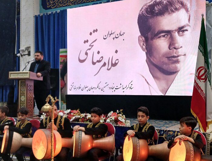 171605323 پنجاه وهفتمین سالروز درگذشت جهان پهلوان تختی در شهرری برگزار شد