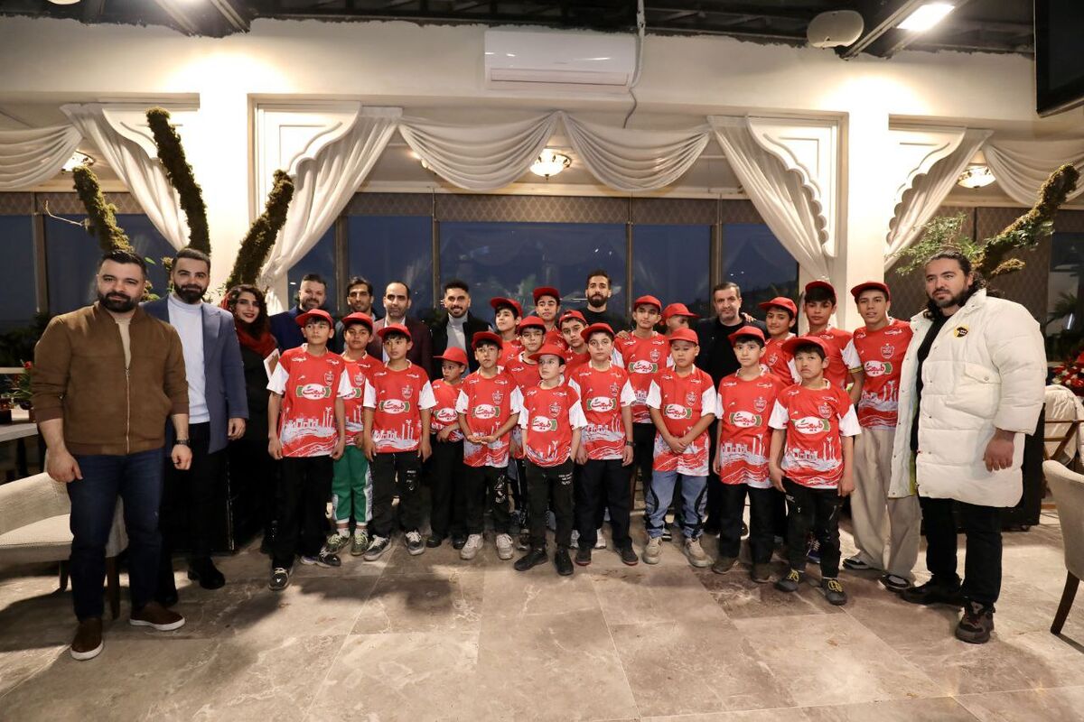 370625 بهترین کادوی تولد برای کاپیتان پرسپولیس/ کودکان کار در جشن تولد عالیشاه