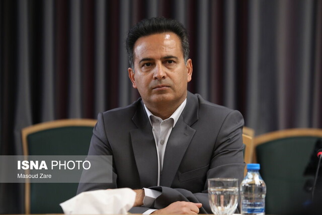 63318120 صریح و شفاف خطاب به رئیس فدراسیون فوتبال