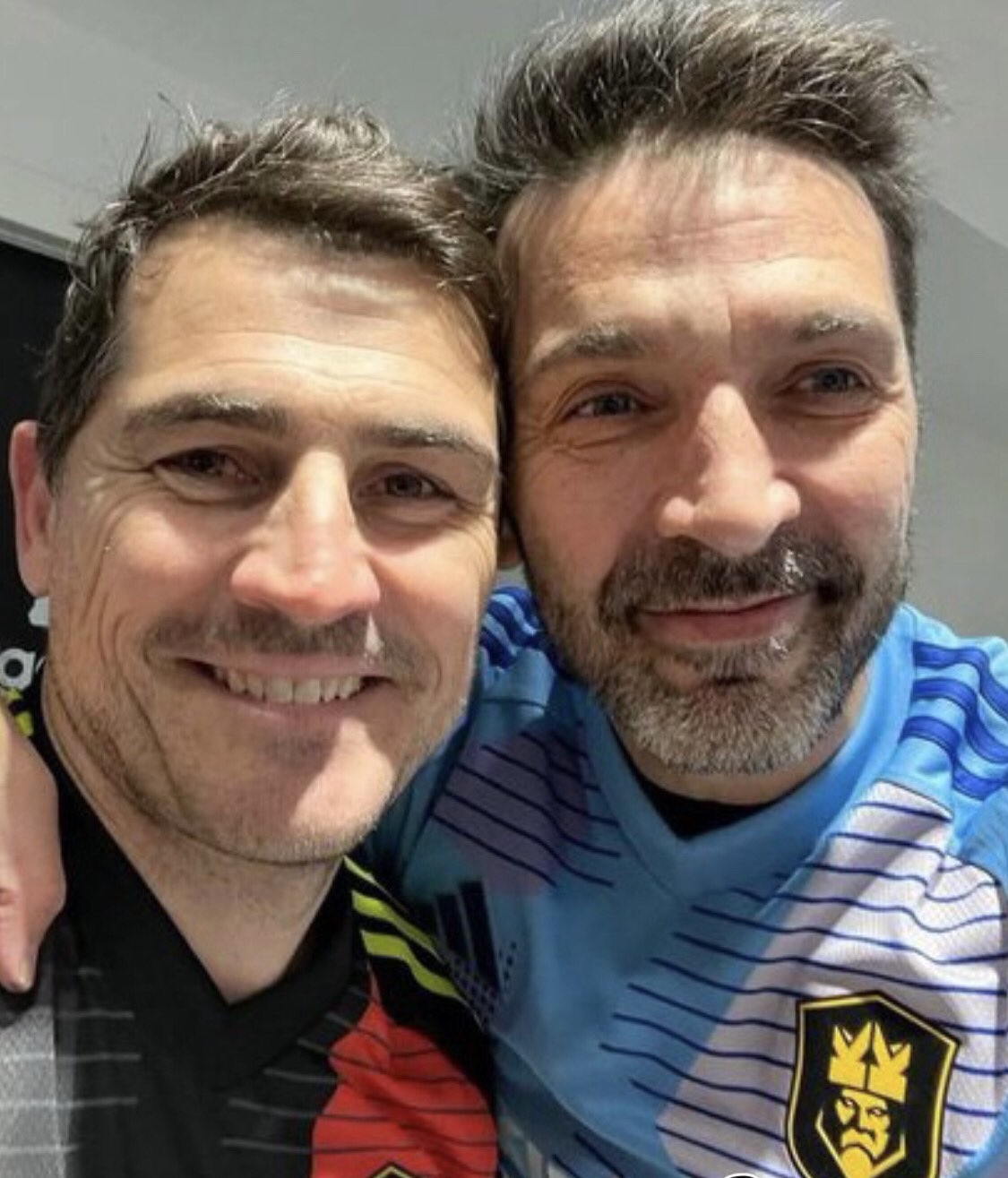 img_9049 جانلوییجیبوفون / ایکر کاسیاس