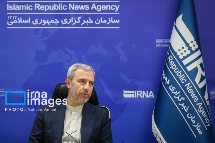 تساوی جنجالی استقلال در آزادی در روز افشای پشت‌پرده جادوگری در فوتبال ایران