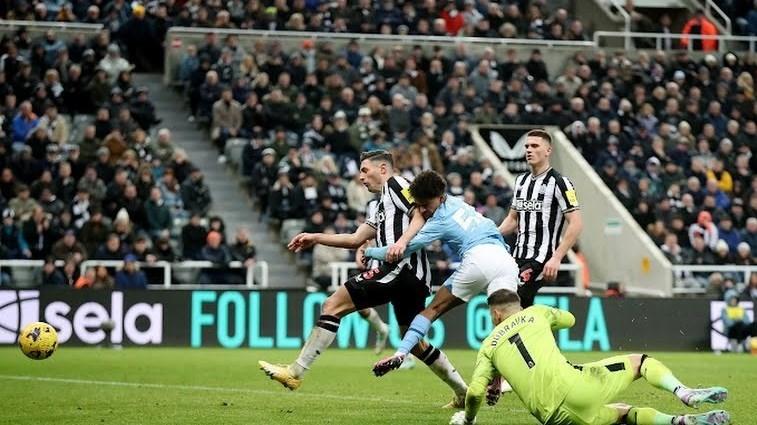 14021024084921905291910510 نیوکاسل ,