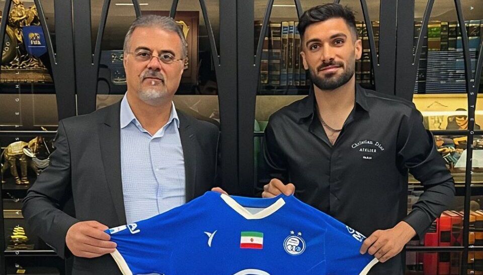 393923 عارف آقاسی