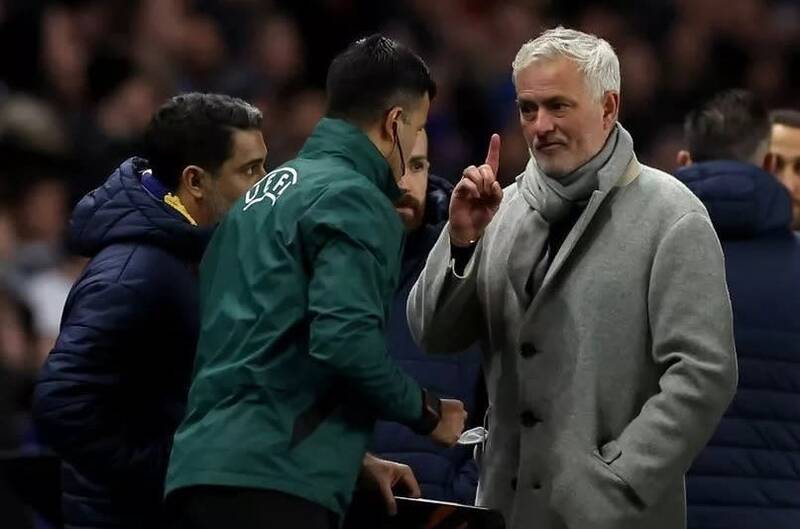 4501711 ژوزه مورینیو ,