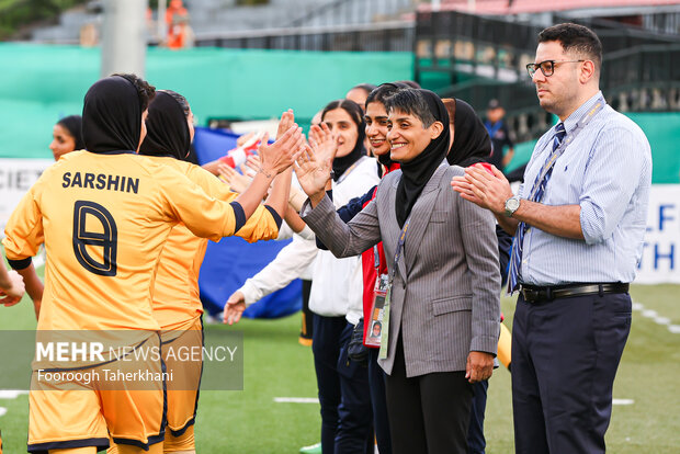 5136606 فدراسیون فوتبال انعطاف نشان داد؛ حالا نوبت انتخاب جعفری است