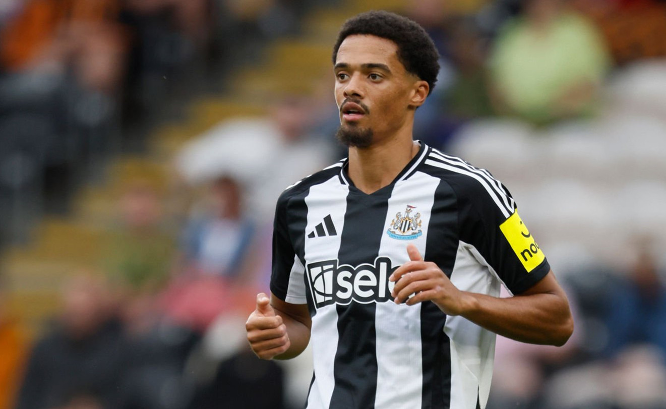 جمال لوییس در نیوکاسل