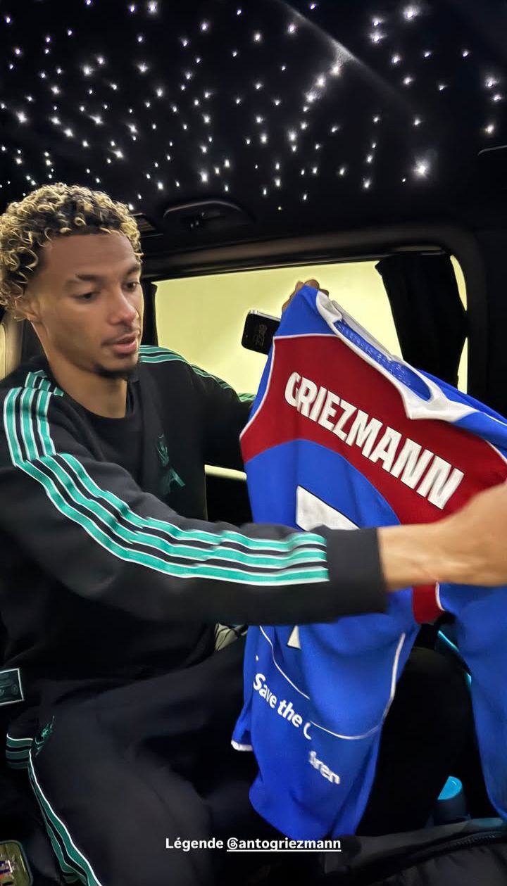 photo_2025-09-18_18-13-52 هوگو اکیتیکه مهاجم فرانسوی